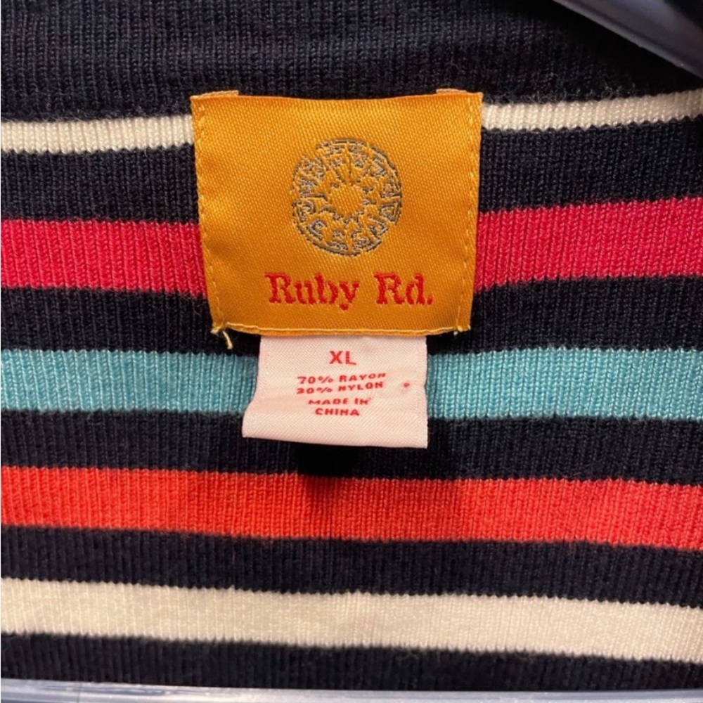Fun and so cute! Ruby Rd. Women's Multi Stripe Cardigan. Size XL. - Picture 3 of 3